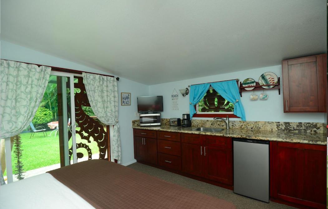 Kalani Hawaii Private Lodging Pupukea Exterior photo